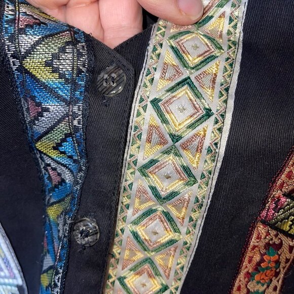D D Designs Vintage Womens Vest Size Small Black Multi Tapestry Metallic Ribbon - Picture 9 of 12